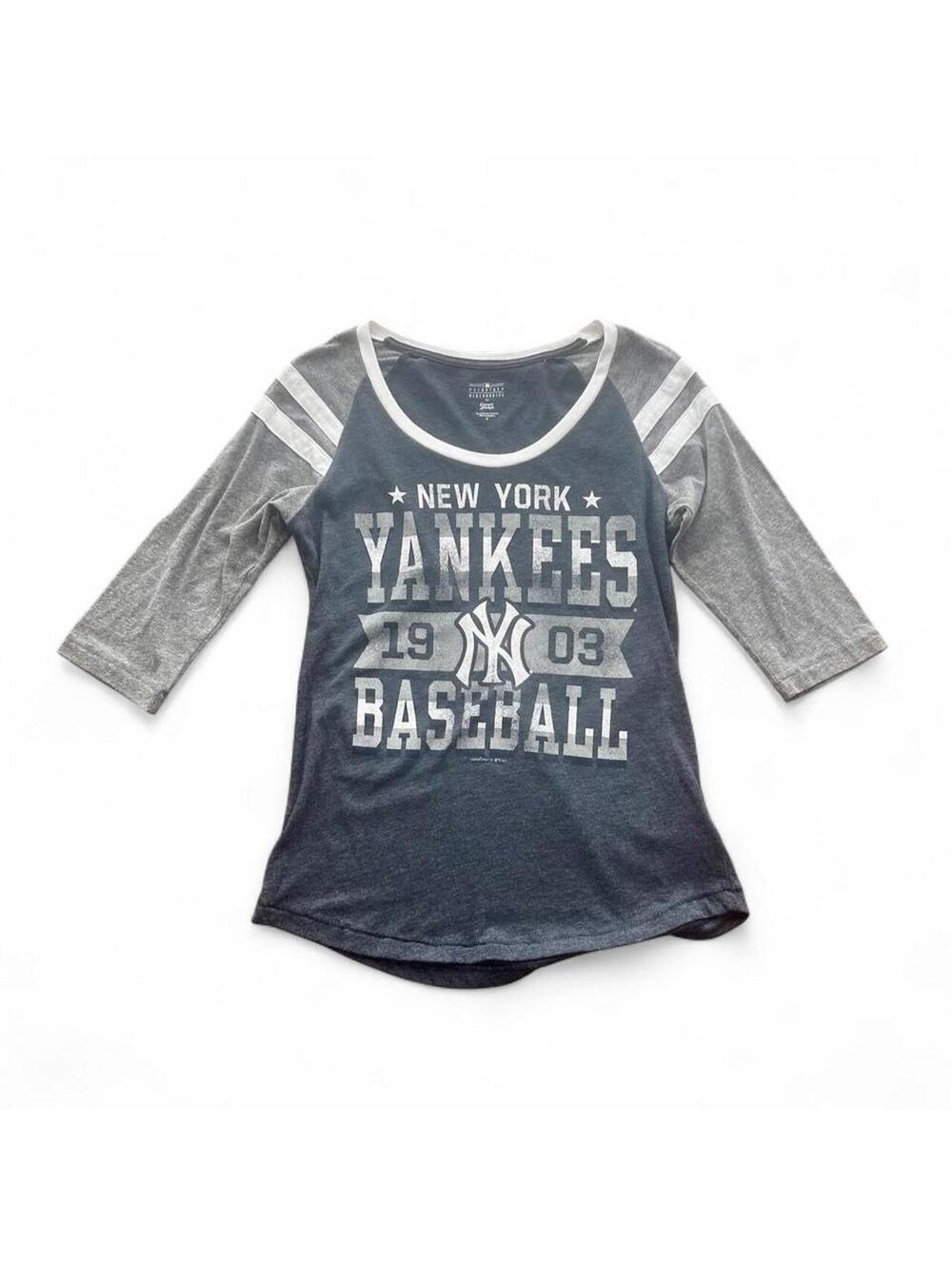 New York Yankees Womens Medium 3/4 Sleeve Raglan Baseball Shirt MLB